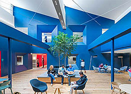 純色劃分空間的辦公室裝修設(shè)計長這樣！