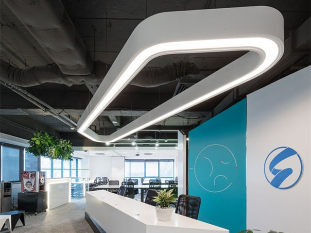 科技公司辦公室設(shè)計(jì),廣州裝飾公司,創(chuàng)意辦公室空間,海博裝飾.jpg