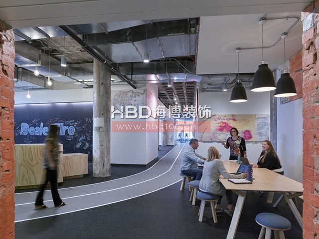 工業(yè)風辦公室設(shè)計,廣州辦公室裝修,海博裝飾,廣州裝飾公司.jpg 工業(yè)風辦公室設(shè)計,廣州辦公室裝修,海博裝飾,廣州裝飾公司.jpg