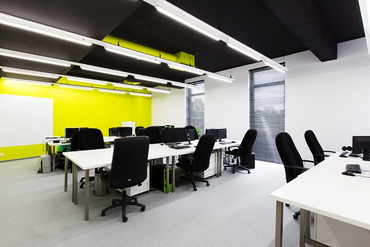 創(chuàng)意活力辦公室裝修設(shè)計.jpg